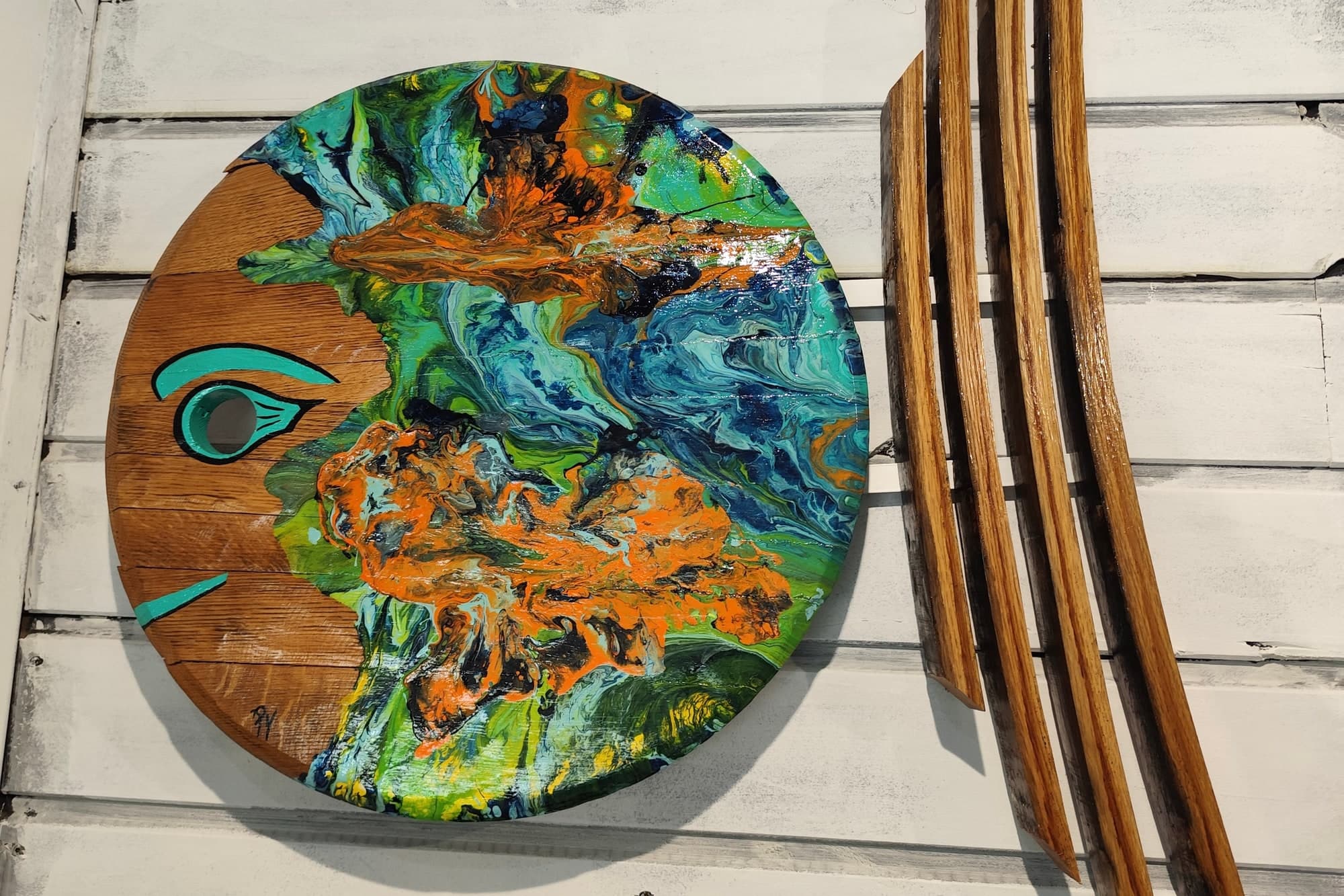 Peinture acrylique sur douelle, détail